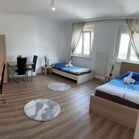Kiki Living - Peaceful Apartment In Schwechat #2 Exterior photo
